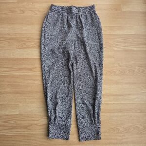 ABERCROMBIE & FITCH Patterned Pant